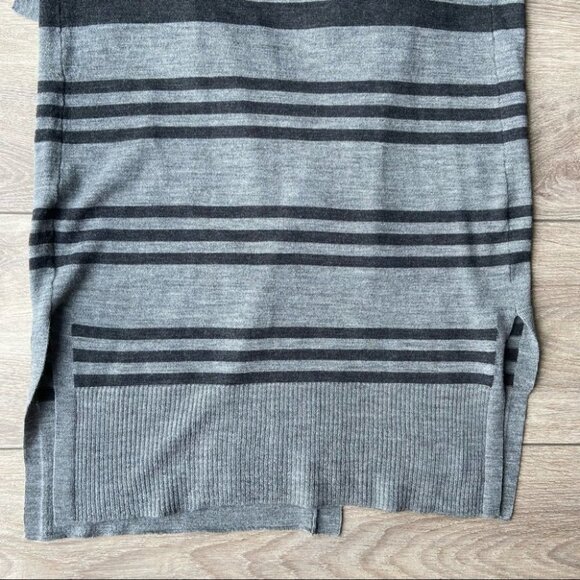 Max Studio Striped Extra Fine Merino Wool Sleeveless Cardigan - Picture 8 of 14
